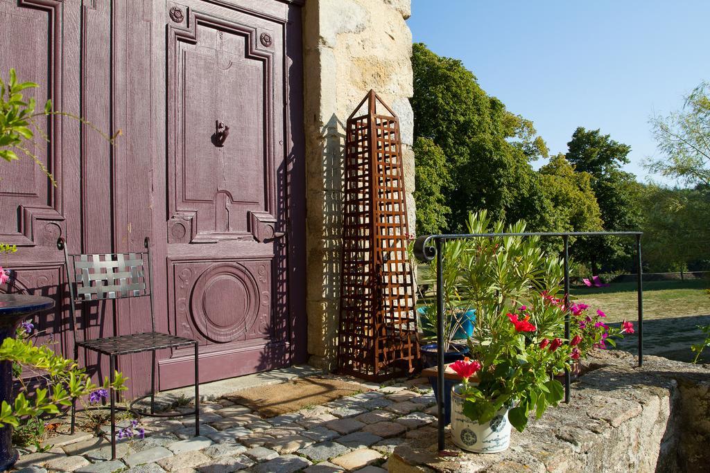 Chateau Du Besset Saint-Romain-de-Lerps Bagian luar foto