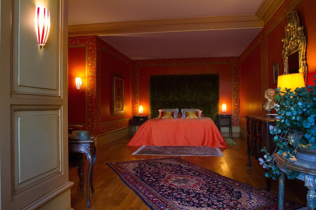 Chateau Du Besset Saint-Romain-de-Lerps Ruang foto