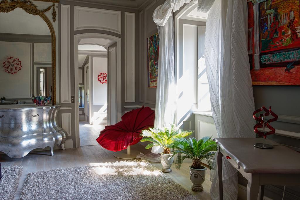 Chateau Du Besset Saint-Romain-de-Lerps Ruang foto